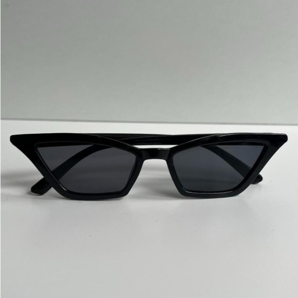 Vintage Y2K 90s 2000s unique retro style cute black sunglasses - Picture 8 of 8